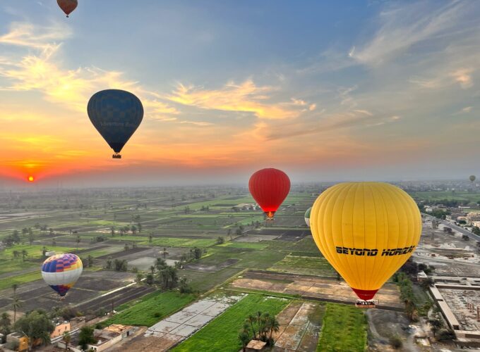Escursione Luxor da Porto Ghalib con Mongolfiera - Tour di 2 Giorni
