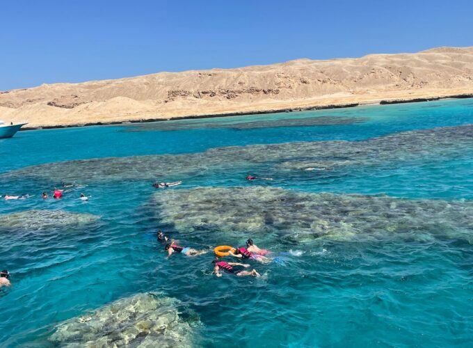 Escursione a Paradise Island da Sahl Hashees