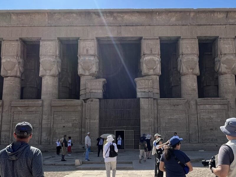 Escursione ai Templi di Dendera e Abydos da Luxor