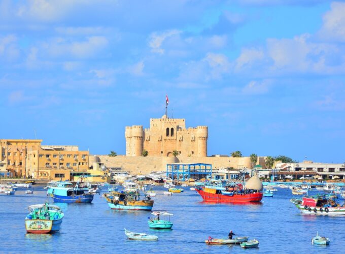 Alexandria Day Trip from Marsa Matrouh by Bus – Comfortable and Scenic Journey