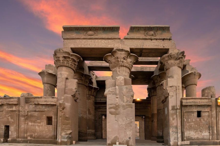 Escursione ai templi di Kom ombo ed Edfu da Assuan