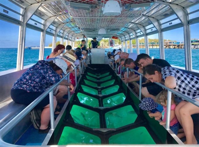 Escursione barca di vetro a Hurghada