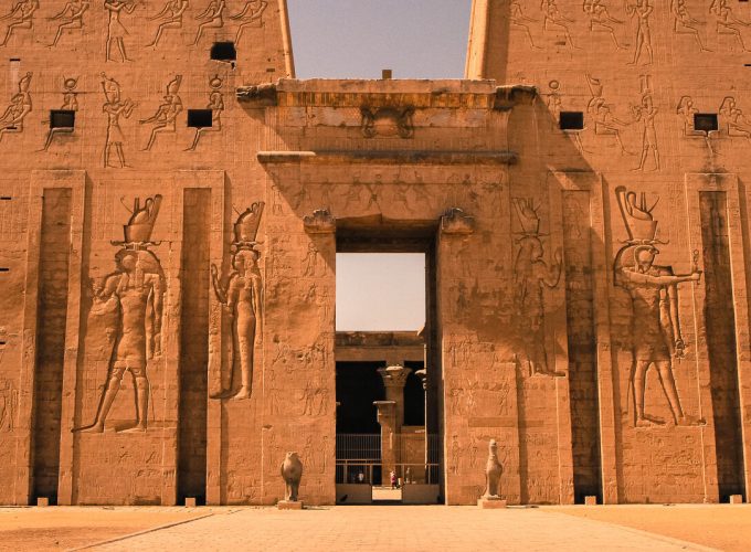 Tour di un giorno a Edfu e Kom Ombo da Luxor
