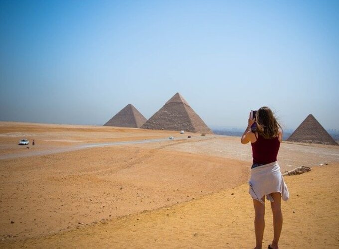 Excursions from Hurghada to Cairo by plane