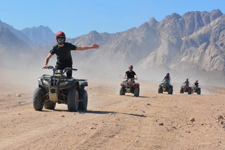 Moto Safari in Quad al tramonto da Makadi Bay