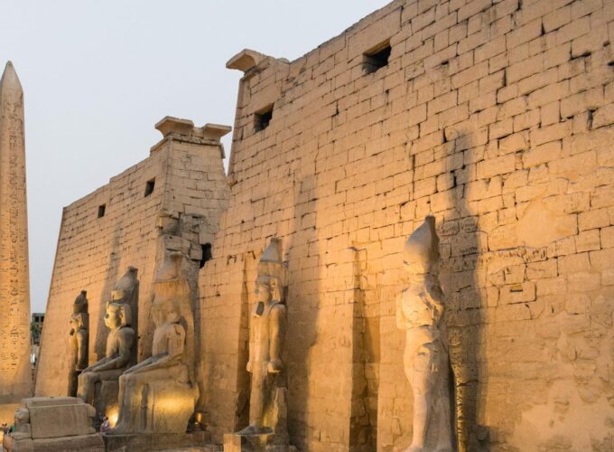 Tour 2 giorni Luxor e Abu Simbel da Makadi Bay