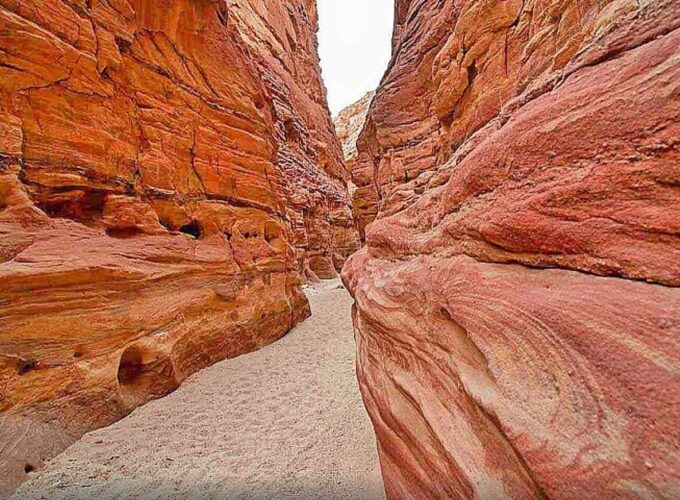 Tour del deserto del Sinai in Jeep: 6 Giorni di Avventura