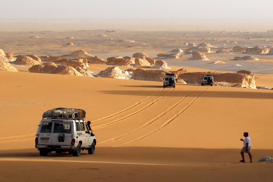 Tour Oasi Bahariya e Dakhla Avventura Privata dal Cairo 1